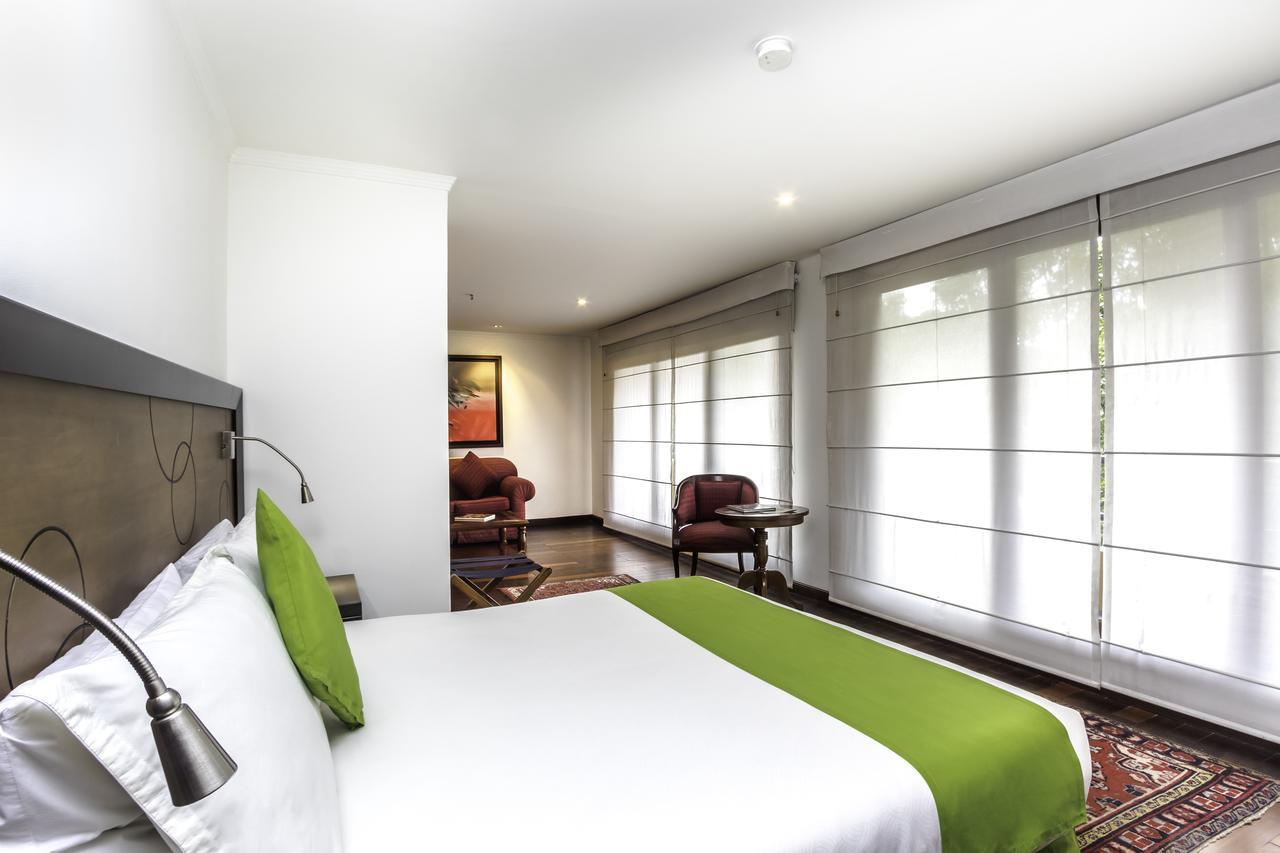 Hotel Emaus Богота Екстер'єр фото
